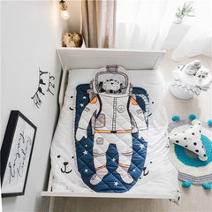 Space suit shape sleeping bag | Heccei